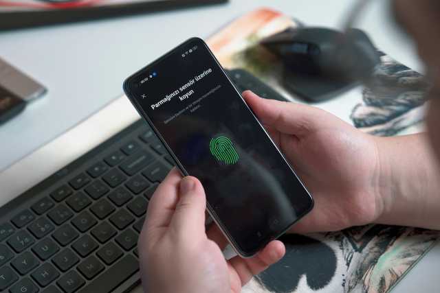 SPID nel mirino: la truffa degli SMS a Bari 